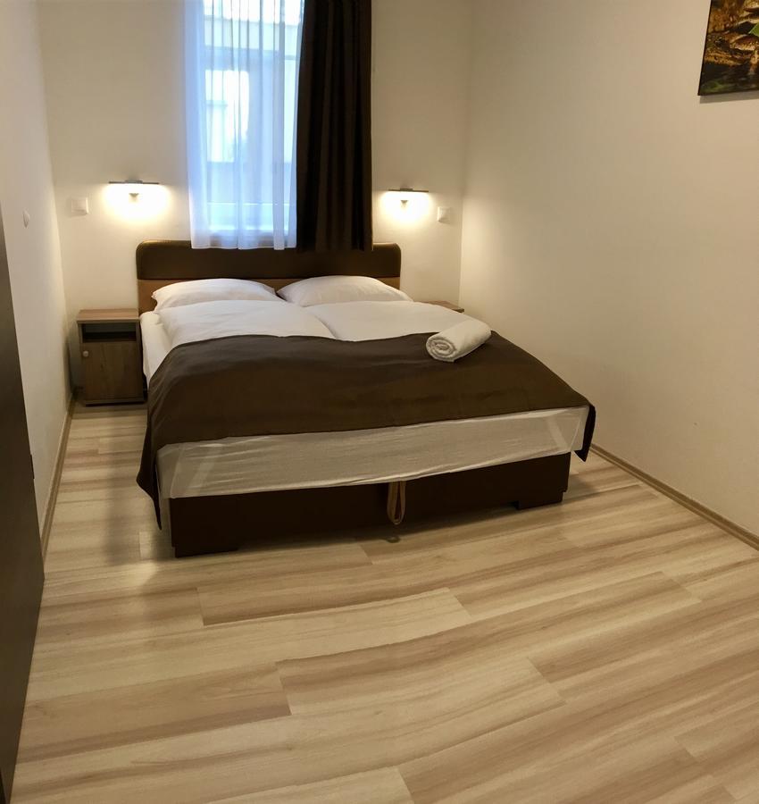 M&F Apartman Egerszalók Eksteriør bilde